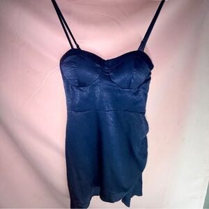 Trixxi Navy Blue Fitted Dress Women’s medium - from Francesca’s